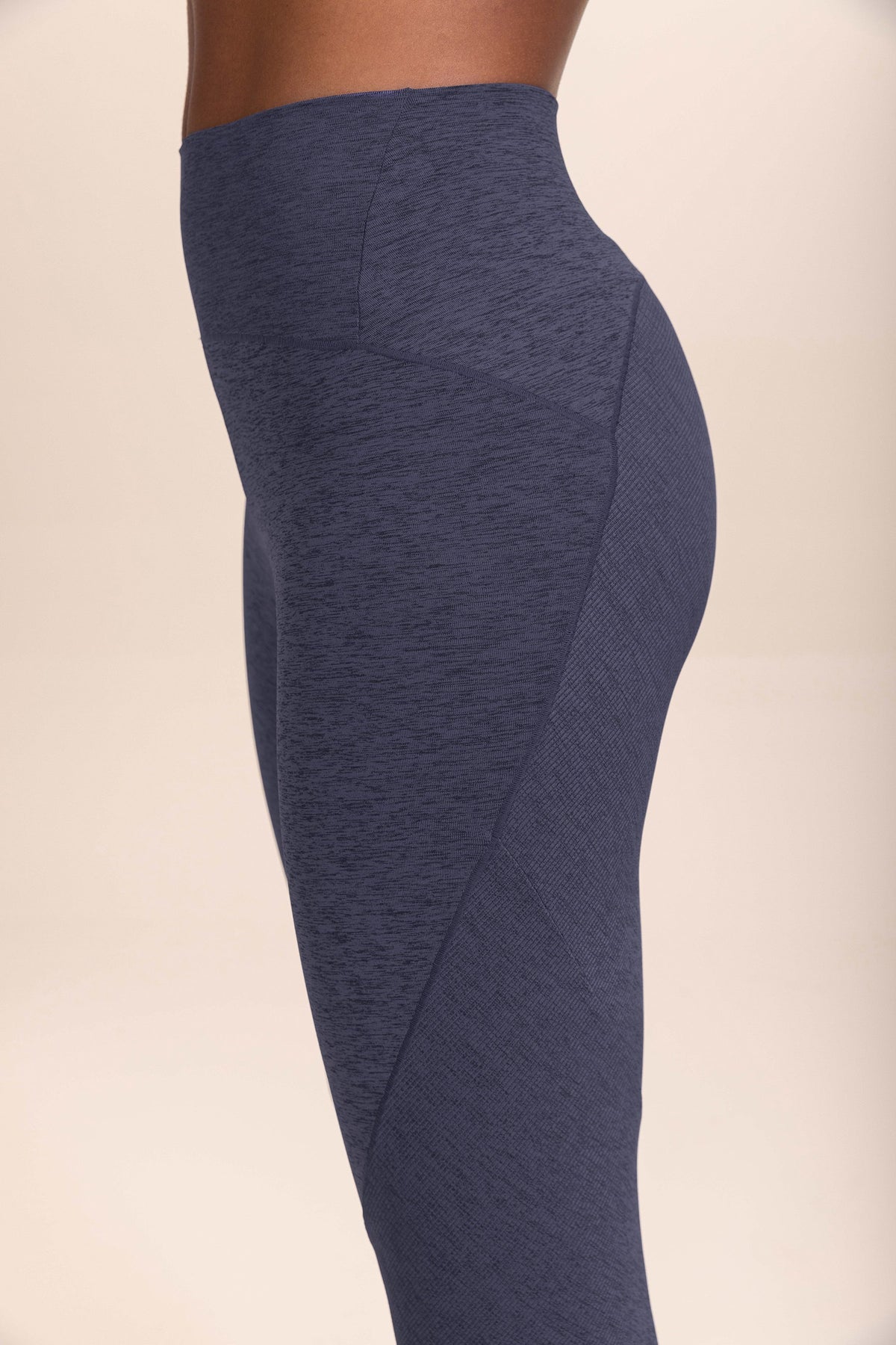 Groove Line Leggings